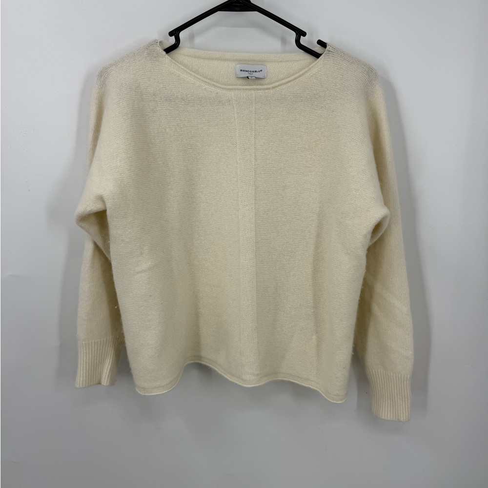 Bianca & blu Italy wool  cashmere blend cream colored sweater S